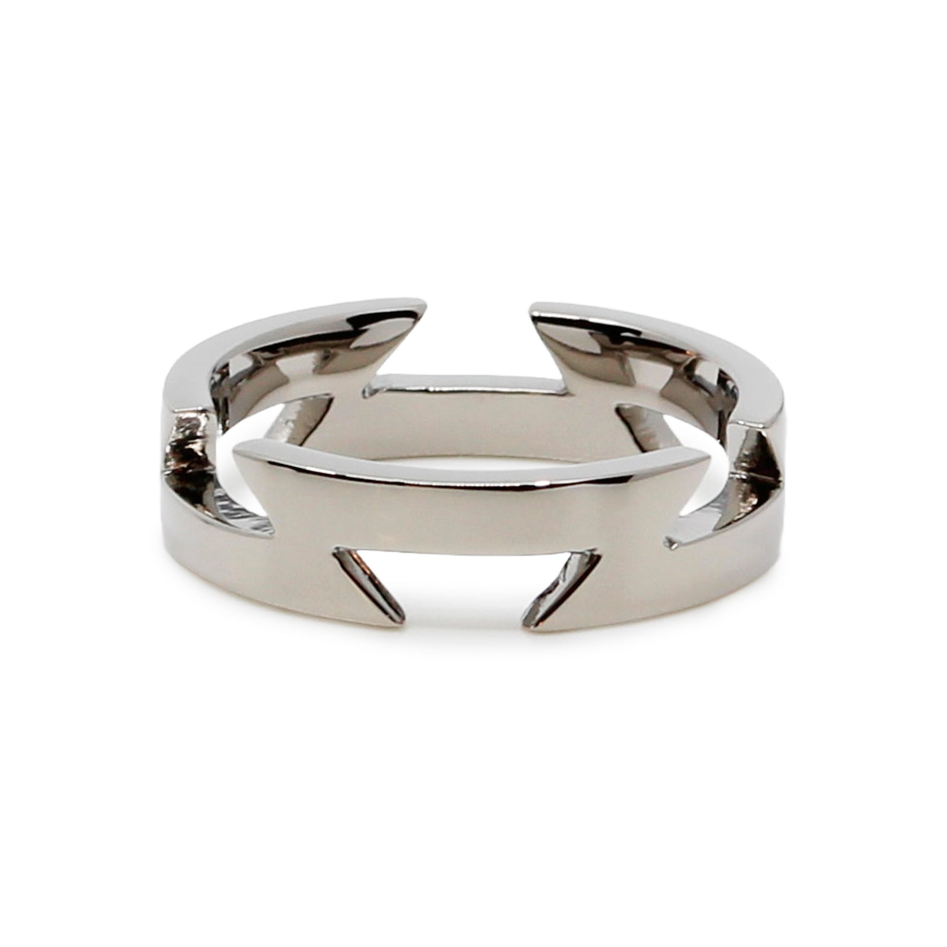 Single silver-colored titanium ring with zig-zag pattern, 6 mm thick. Image shows front view of the ring.